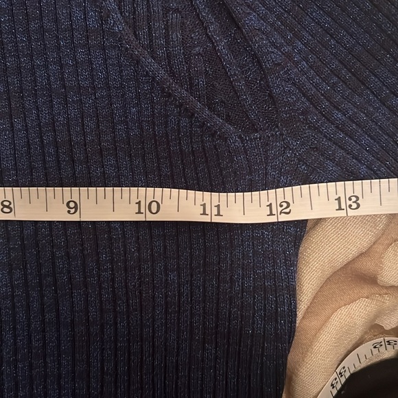 💥REDUCED💥OPEN EDIT NEW Sparkle Cutout Sweater in Navy Blazer Small - Picture 5 of 6